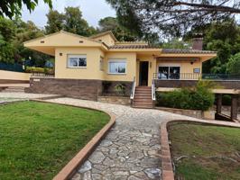 Casa En venta en Santa Cristina D´aro, Santa Cristina D´aro photo 0