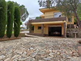 Casa En venta en Santa Cristina D´aro, Santa Cristina D´aro photo 0