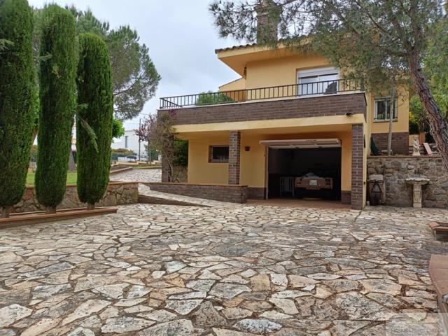 Casa En venta en Santa Cristina D´aro, Santa Cristina D´aro photo 0
