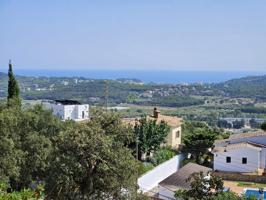 Terreno Urbanizable En venta en Castell D´aro, Castell D´aro photo 0