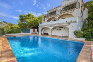 Casa En venta en Calle Falconet, La Granadella - Costa Nova, Jávea-xàbia photo 0