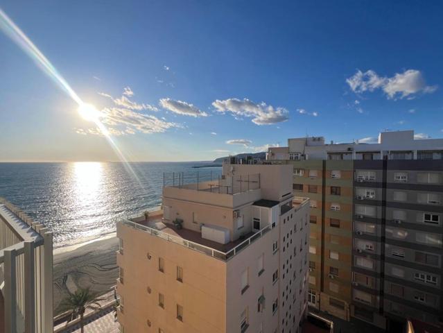 PISO CON VISTAS AL MAR MUY CERCA DEL CENTRO DE ALMERIA photo 0