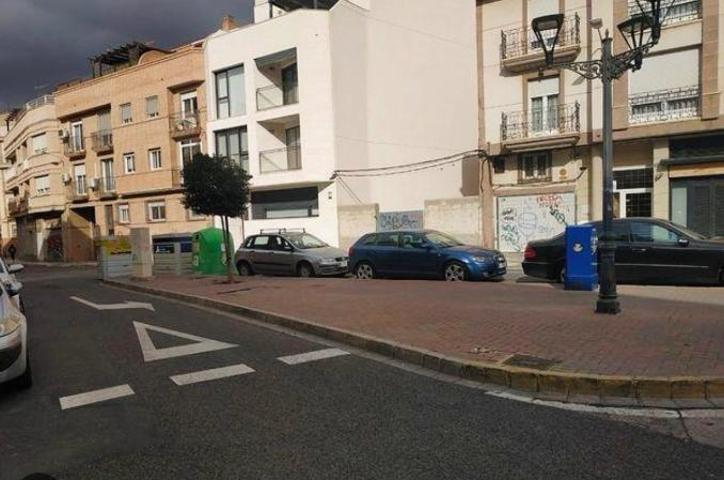 Plaza de garaje en venta zona Carretas. photo 0
