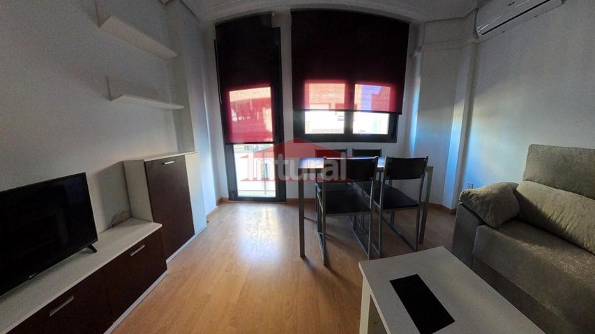 Piso en alquiler en Albacete de 95 m2 photo 0