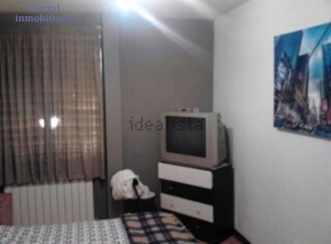 PISO DE 3 HABITACIONES UN BAÑO EN DUQUESA DE LA VICTORIA photo 0