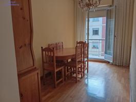 Piso en venta en Logroño - Zona Chile, ideal para entrar a vivir photo 0