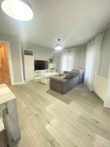 Piso en alquiler en Segovia de 80 m2 photo 0