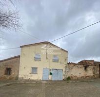 Casa De Pueblo en venta en Segovia de 176 m2 photo 0