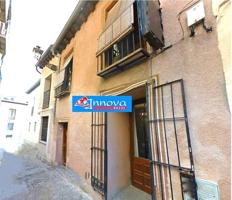 Casa - Chalet en venta en Segovia de 181 m2 photo 0