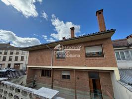 Casa - Chalet en venta en Segovia de 351 m2 photo 0