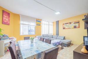 Piso En venta en Calle Pablo Penaguilas, 77, Ciudad Alta, Las Palmas De Gran Canaria photo 0