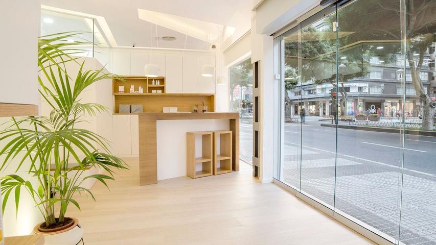 Casa En alquiler en Avenida José Mesa Y López, 5, Puerto - Canteras, Las Palmas De Gran Canaria photo 0