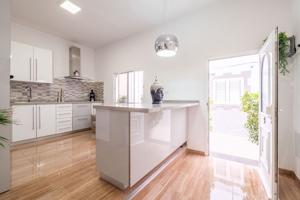 Casa En venta en Calle Francisco Serrano, 9, Ingenio, Ingenio photo 0