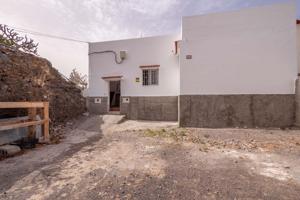 Casa En venta en Lugar Lomo Del Sabinal, 33, Carretera Del Centro - Cono Sur, Las Palmas De Gran Canaria photo 0