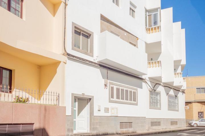 Piso En venta en Calle Ginés De Los Ríos, 8, Vecindario Norte-Cruce Sardina, Vecindario photo 0