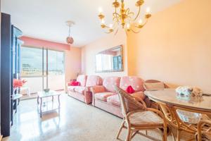 Piso En venta en Avenida José Mesa Y López, 81, Puerto - Canteras, Las Palmas De Gran Canaria photo 0