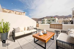 Dúplex En venta en Calle Federico Díaz Bertrana, 5, La Aldea De San Nicolas De Tolentino photo 0