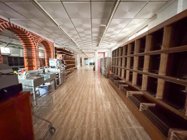 Local Comercial Cerca a la Playa photo 0