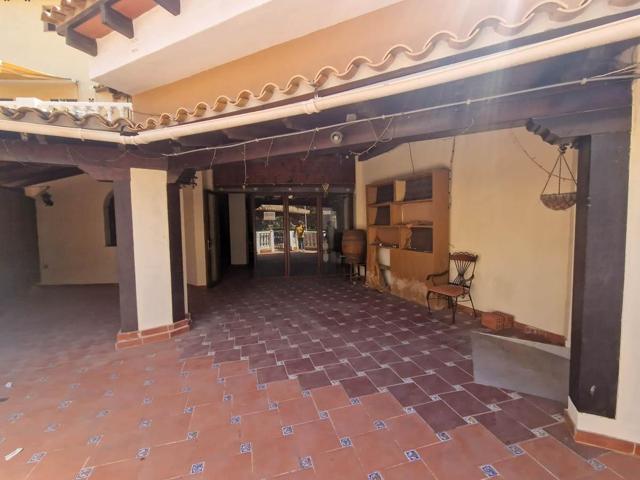 2 Locales Comerciales en Playa Los Locos photo 0