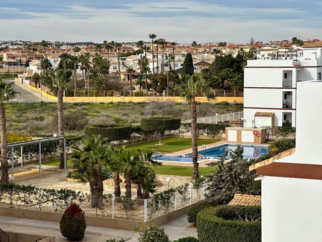 Casa Unifamilar en Punta Prima photo 0