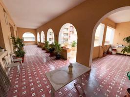 Edificio en Crevilente photo 0