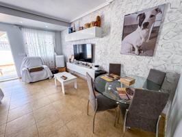 Adosado en Altos de la Bahía photo 0