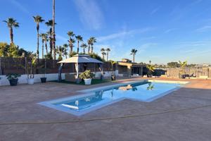 FINCA RÚSTICA REFORMADA EN DAYA NUEVA photo 0