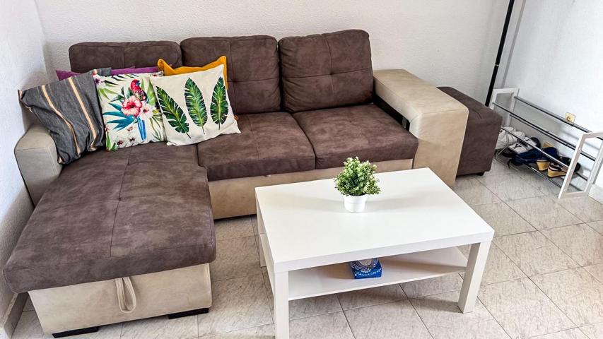 ABFinancial presenta este bungalow en planta alta con terraza en La Siesta – El Chaparral, Torrevieja | Orientación oeste photo 0