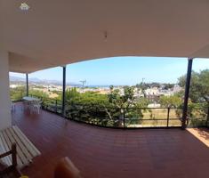Casa con jardín y vistas en venta en el puerto de Llançà. photo 0