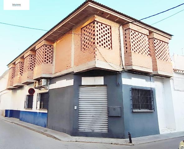 EDIFICIO EN LA RODA, DE DOS PLANTAS PARA REFORMAR A SU GUSTO photo 0