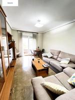 Bonito piso con plaza de garaje en zona Industria photo 0