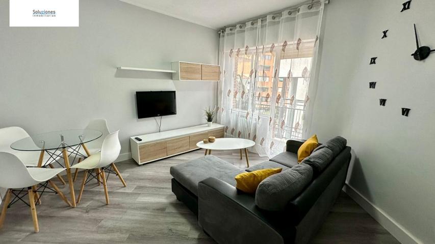 Amplio y Moderno Piso Reformado en el Corazón de Albacete photo 0