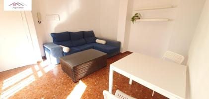 SE VENDE APARTAMENTO EN EL CENTRO EN RESIDENCIAL CON PISCINA photo 0