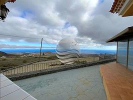 ¡¡CHALET CON VISTAS EN EL FRONTÓN !!! photo 0