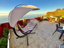 ELEGANTE CHALET CON 1300 m2 DE PARCELA photo 0