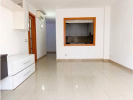Piso En venta en Calella photo 0