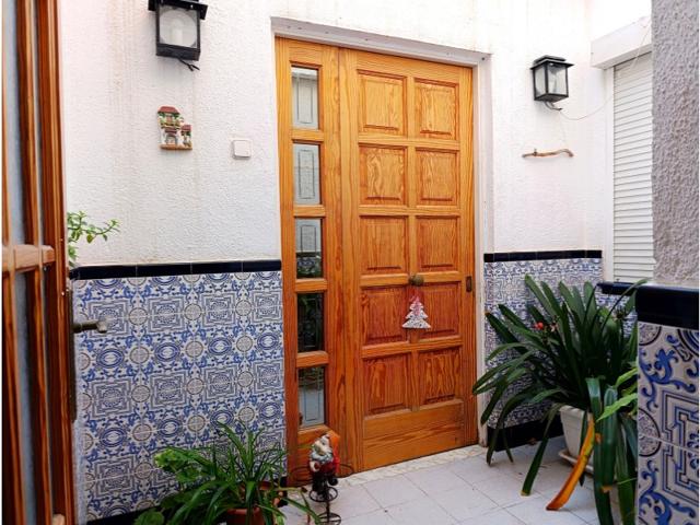 Casa En venta en Calella photo 0