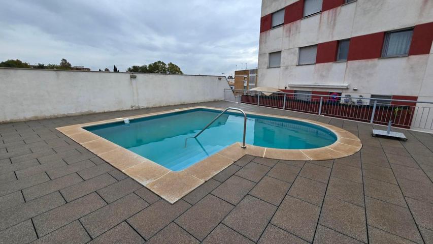 VIVIENDA SEMI NUEVA EN AV. LIBIA, JUNTO A FIDIANA, CON PISCINA!!!! photo 0