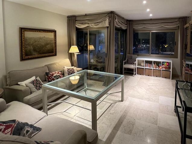 VIVIENDA SEMINUEVA EN UNA DE LAS MEJORES ZONAS DE SANTA ROSA, COCHERA, PISCINA!!!! photo 0