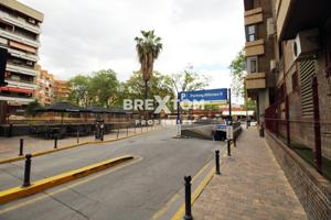 PLAZA DE GARAJE EN CENTROFAMA photo 0