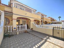 Casa En venta en Cabo Roig, Orihuela Costa photo 0