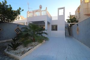 Casa En venta en Torretas, Torrevieja photo 0