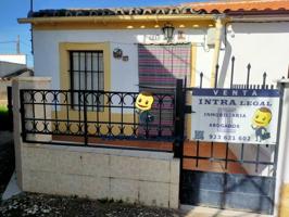 INTRA LEGAL gestiona en EXCLUSIVA casa en Calzada De Don Diego! photo 0