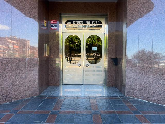 Plaza de garaje en Edf. River Playa. Los Boliches photo 0