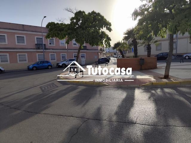 Local Comercial en Alquiler: ¡Tu Oportunidad de Negocio! photo 0