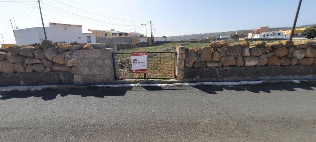 Terreno Urbanizable En venta en Calle El Fronton, 2, Arico photo 0