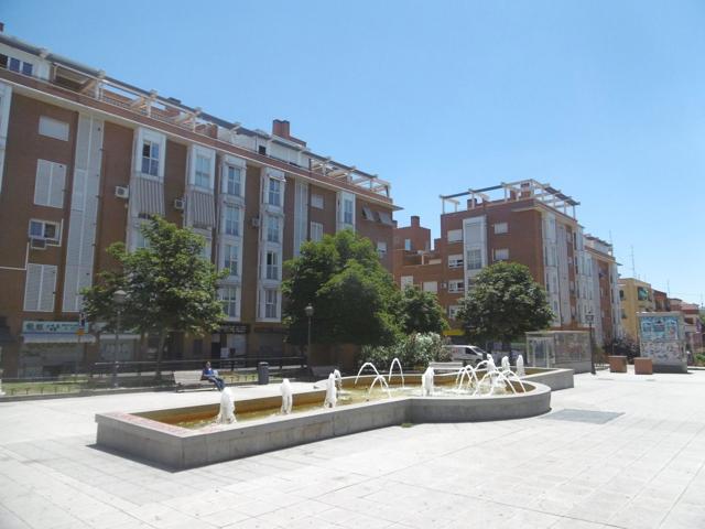 Piso En venta en Usera, Madrid photo 0