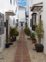 FABULOSA CASA ADOSADA EN PUEBLO LÓPEZ photo 0