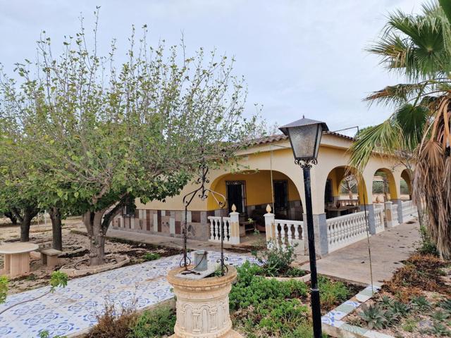 Casa De Campo En venta en Serreta, Novelda photo 0