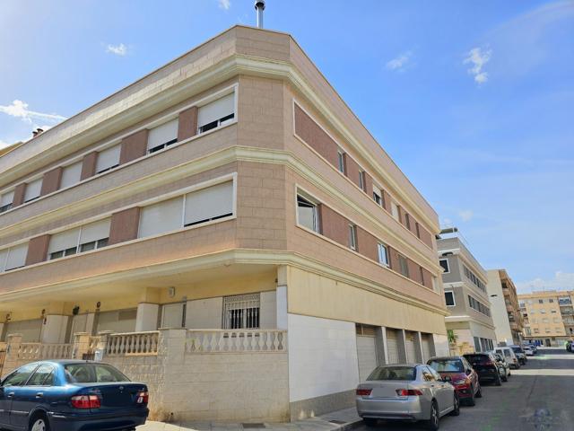 Casa En venta en Calle Eleuterio Maisonnave , Novelda photo 0